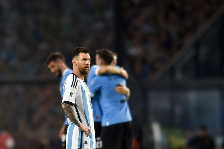 Leo Messi, cariacontecido tras la derrota.