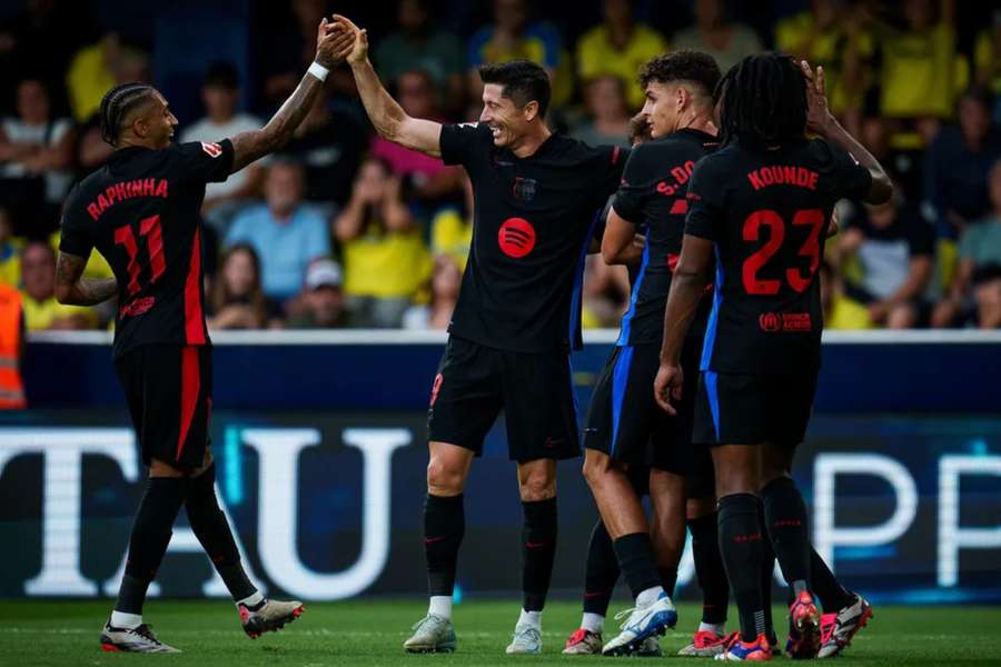 Barcelona zvítězila na hřišti Villarrealu 5:1 a udržela si stoprocentní ligovou bilanci i po 6. kole.