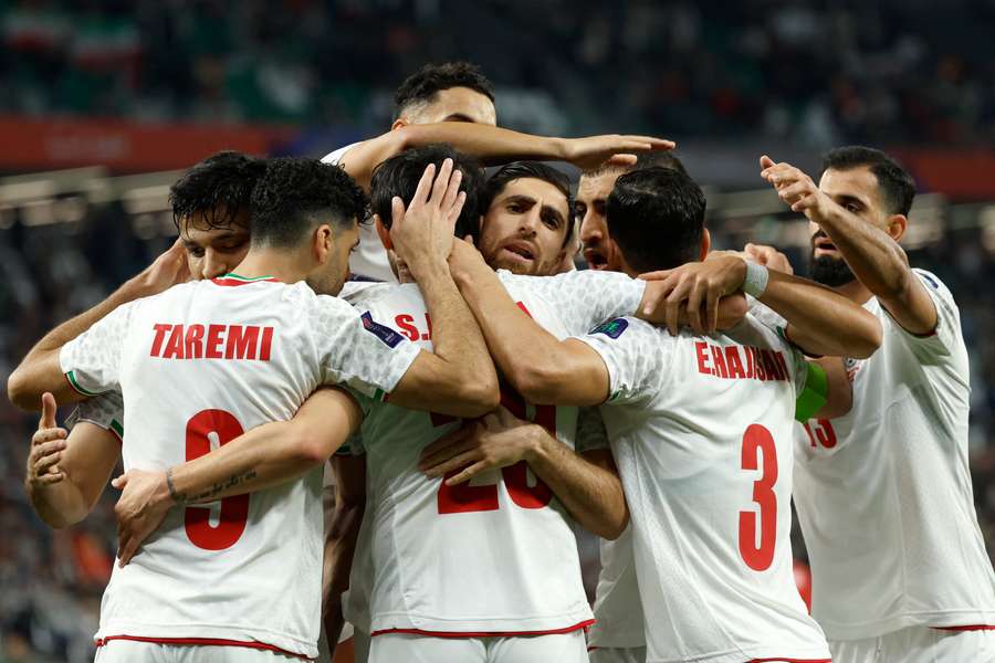 Iran viert een doelpunt eerder in het toernooi om de Azië Cup