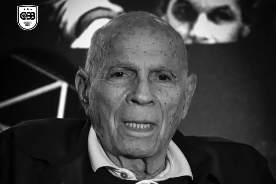 Amaury Pasos muere a los 89 años.