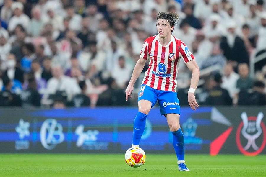 Horko v Londýně? Hvězda Chelsea se vrací ze Španělska, ale k rivalovi