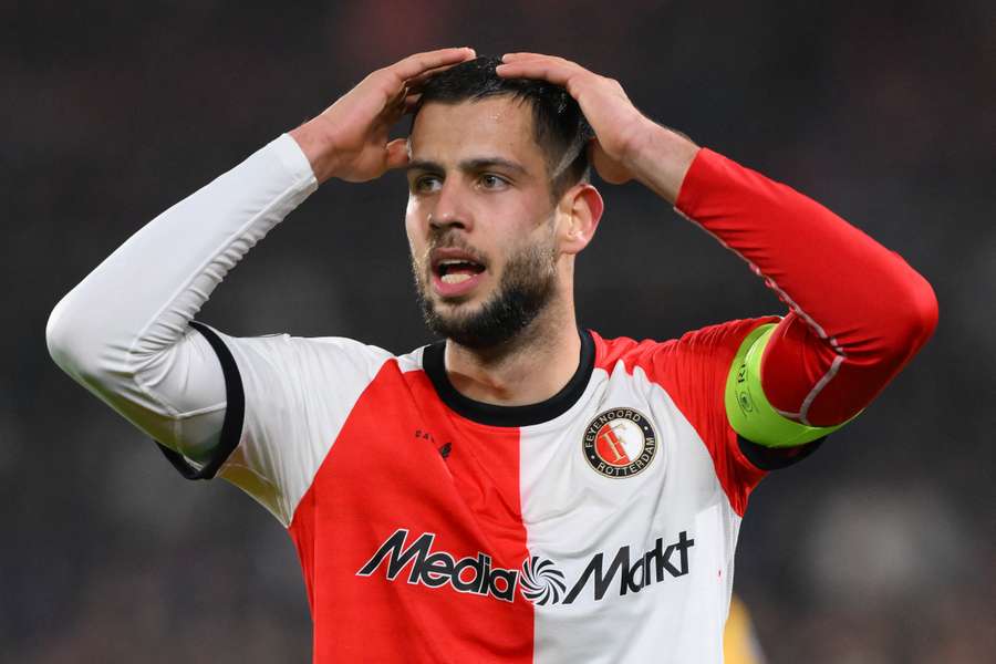 Se cancela el traspaso de David Hancko al Al Nassr