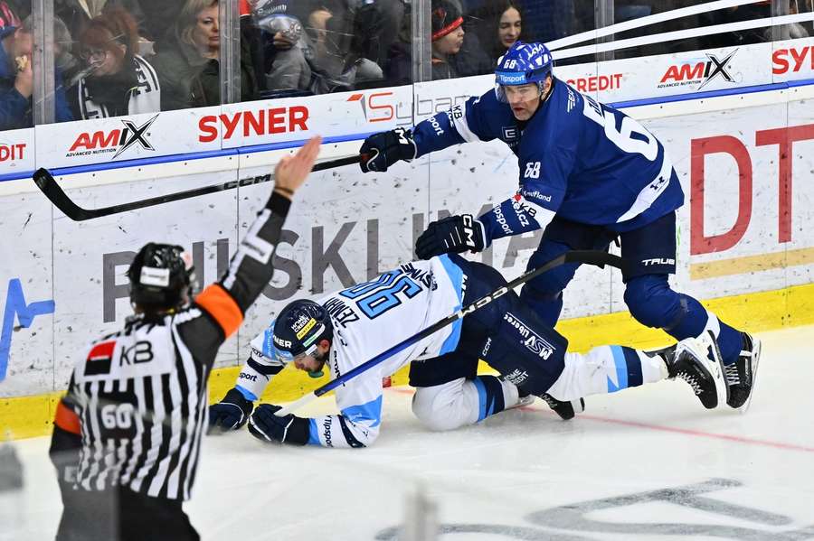 Jágr prohře Kladna nezabránil.