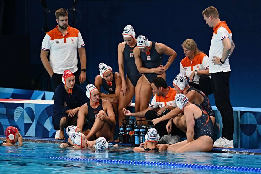 De waterpolosters komen Italië tegen in de kwartfinale