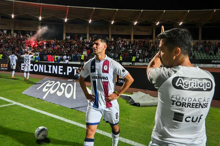 Torreense perdeu por 2-0 na segunda mão do play-off, diante do Casa Pia