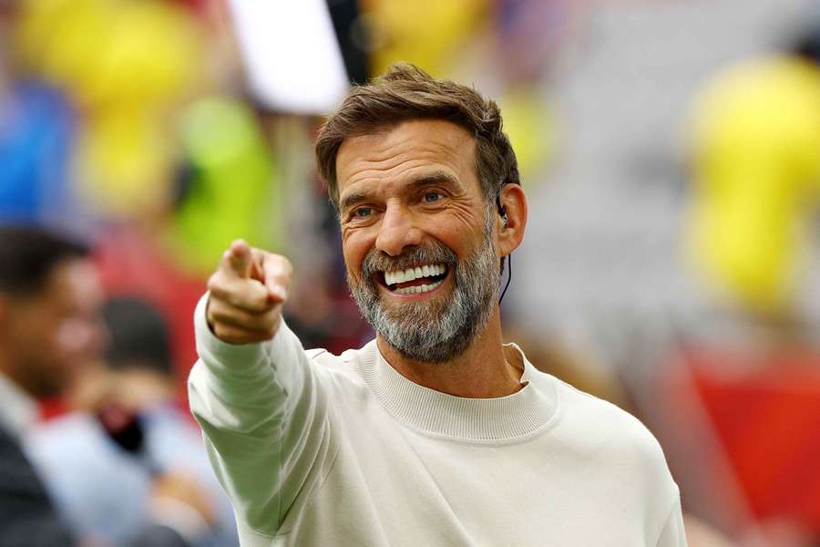 Jürgen Klopp by se mohl stát trenérem německé reprezentace. Jürgen Klopp by se mohl stát trenérem německé reprezentace.