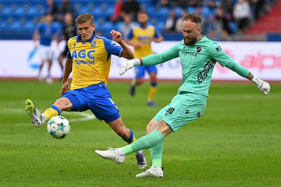 Dominik Holec inkasoval v samom závere z pokutového kopu.