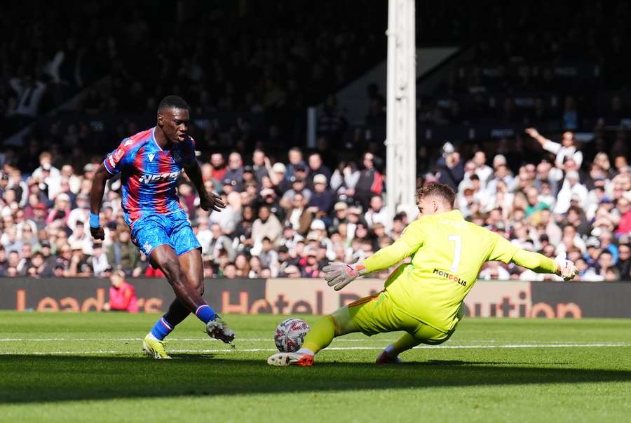 Leno unterlag mit Fulham Crystal Palace