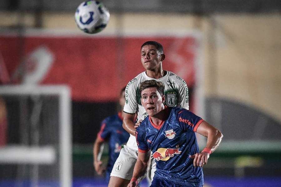 Sousa fez valer seu mando de campo contra o Bragantino