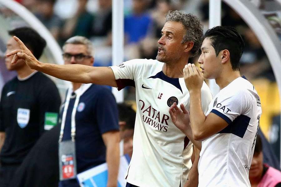 Luis Enrique com Kang-in Lee