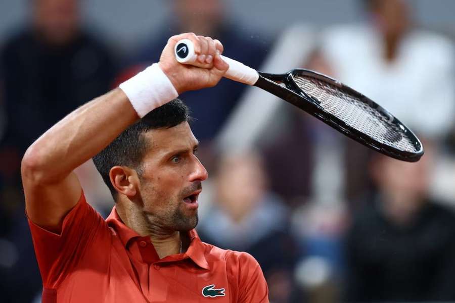 Novak Djokovic walczy o obronę tytułu w Paryżu