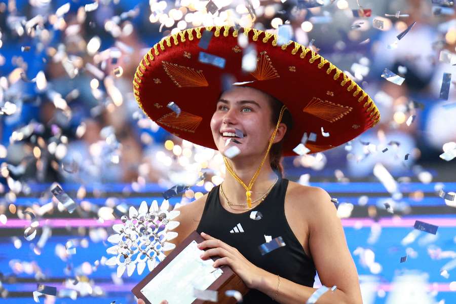 Iva Jovic celebrates maiden WTA title