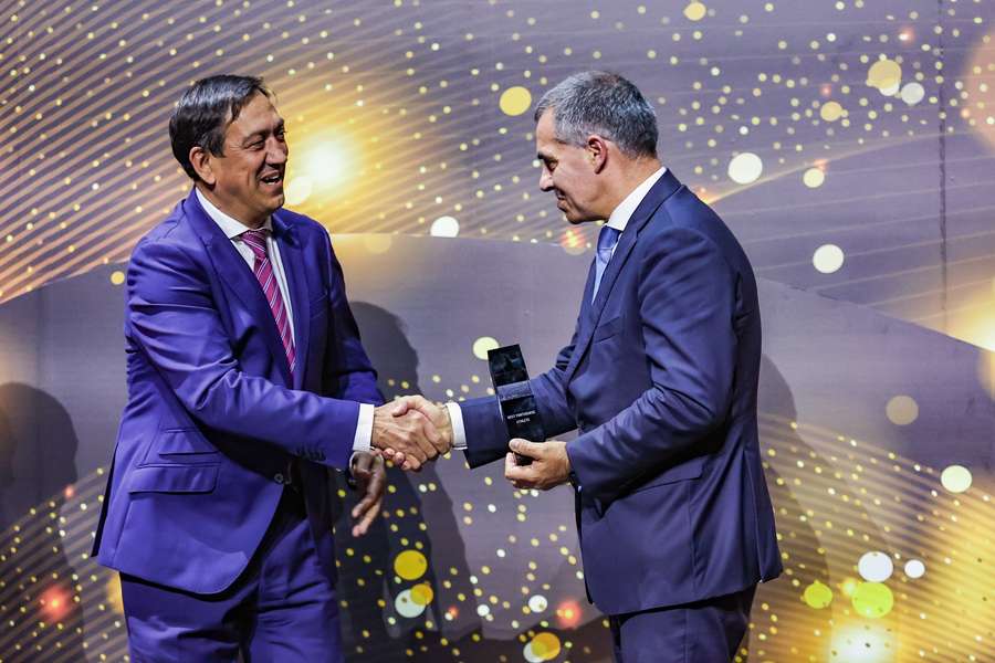 Atual presidente recebeu prémio de Iúri Leitão nos ANOC Awards