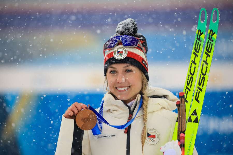 Tereza Voborníková s bronzovou olympijskou medailí.