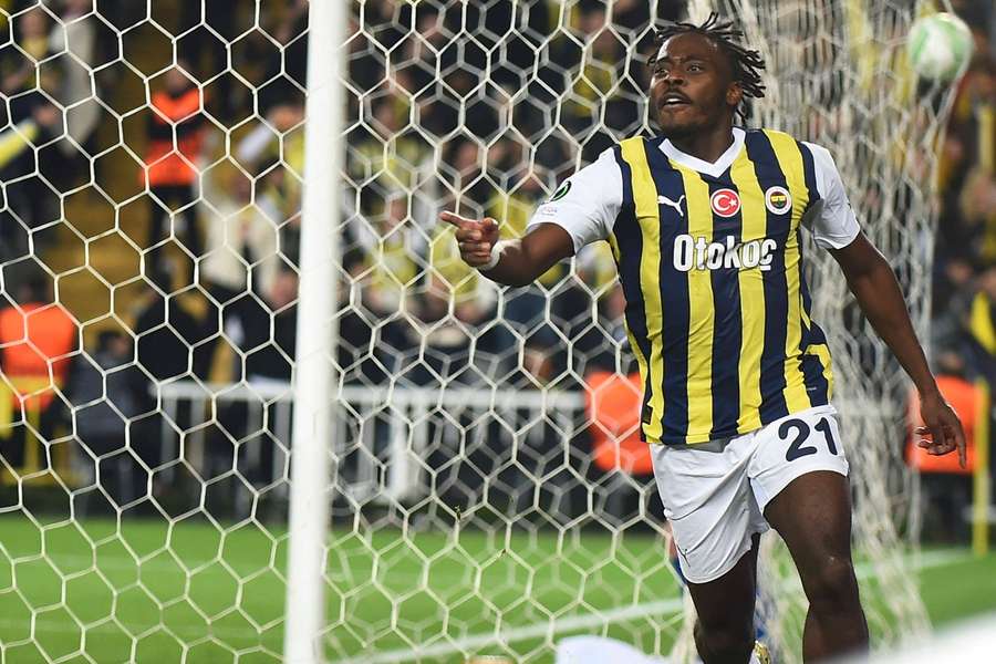 Osayi-Samuel punched a Trabzonspor supporter