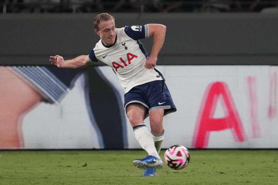 Oliver Skipp of Tottenham Hotspur in action