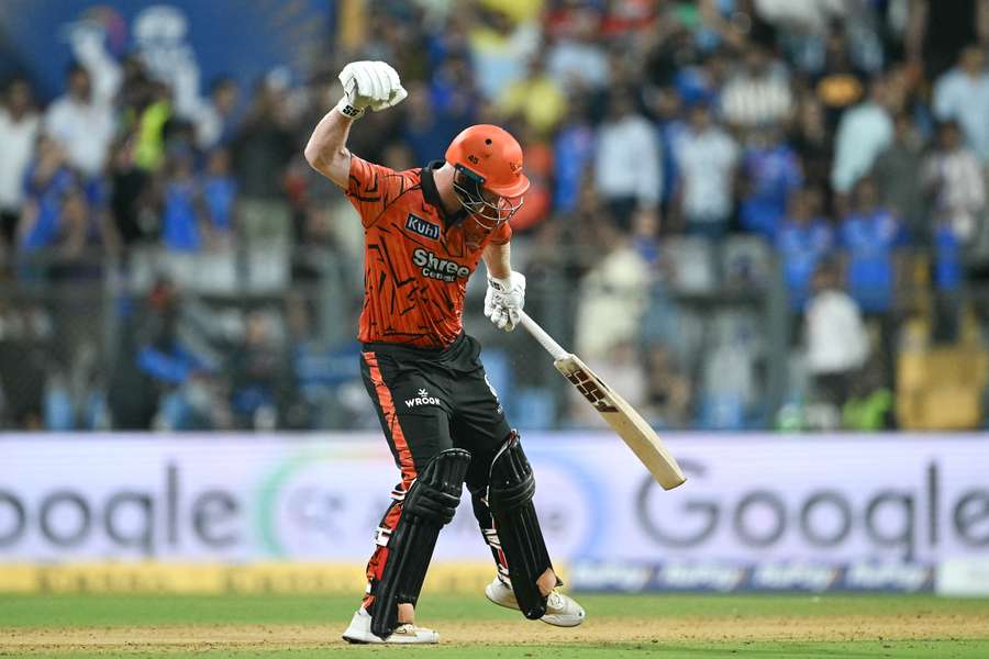 Heinrich Klaasen celebrates after helping steer his side home