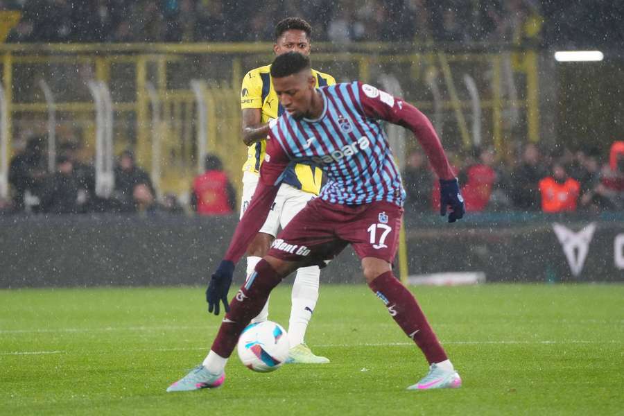 Simon Banza esteve emprestado ao Trabzonspor