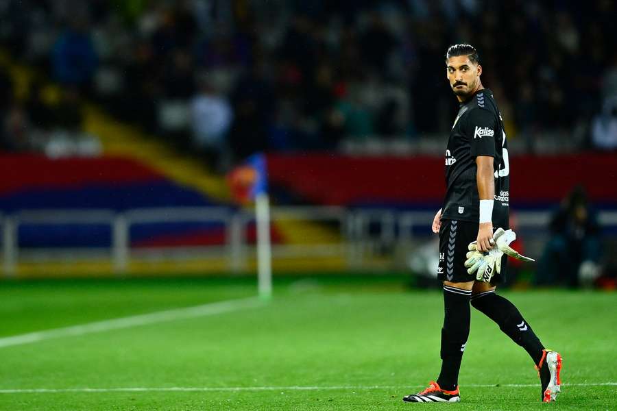 Álvaro Valles, durante un partido ante el Barça la pasada temporada