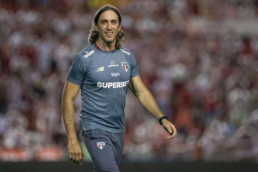 Zubeldía foi substituído por Hernán Crespo no São Paulo