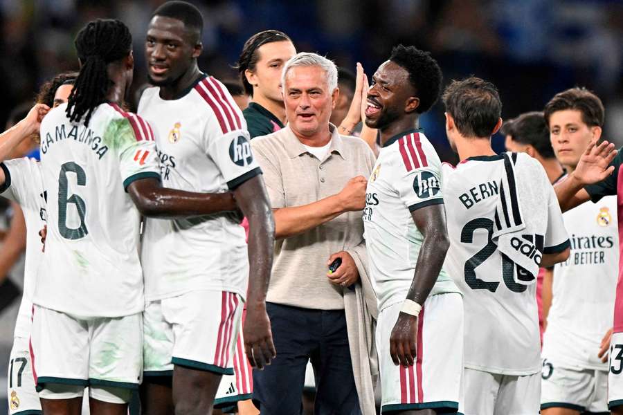 Mourinho con Vinicius Junior Mourinho con Vinicius Junior