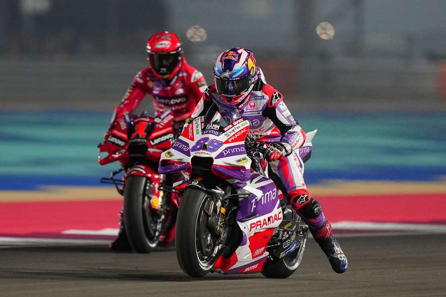 Francesco Bagnaia (l.) en Jorge Martín strijden volgende week om de wereldtitel