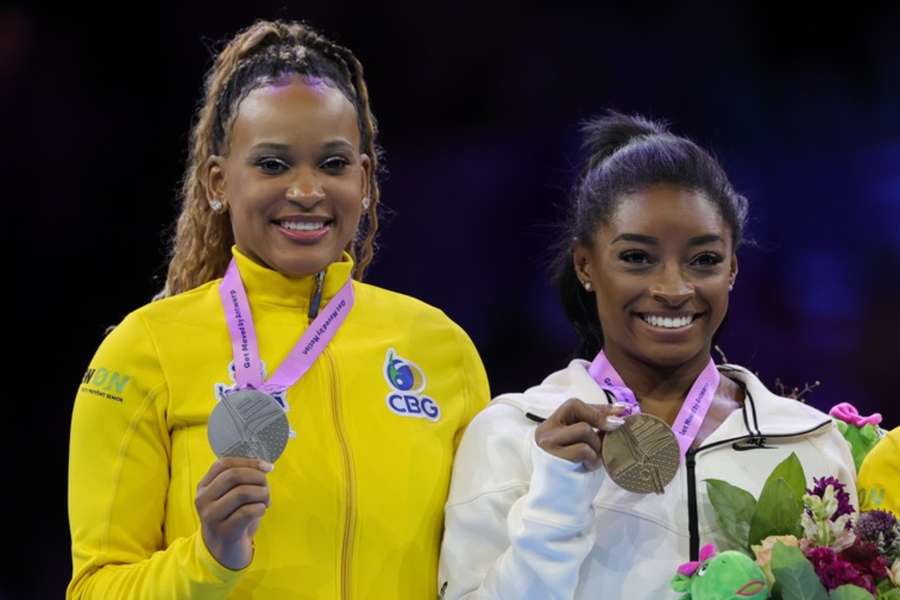 Rebeca Andrade e Simone Biles duelarão nos Jogos Olímpicos de Paris