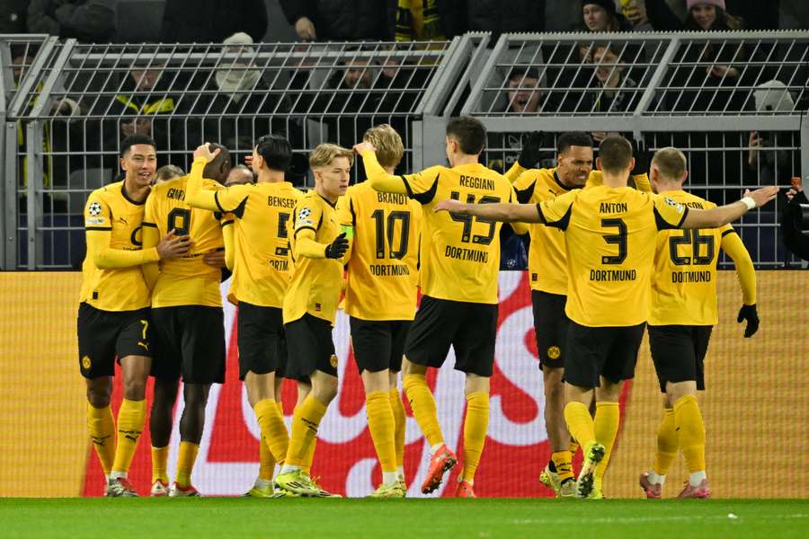 Schwarz-gelber Torjubel Schwarz-gelber Torjubel