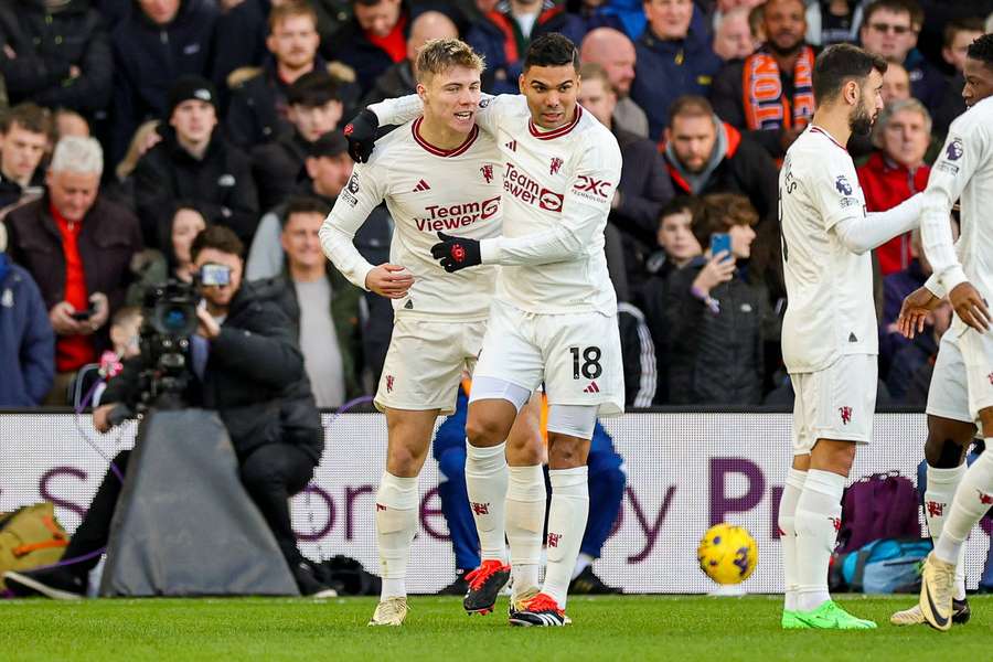 Rasmus Hojlund van Manchester United na het scoren van de 0-1 tegen Luton Town