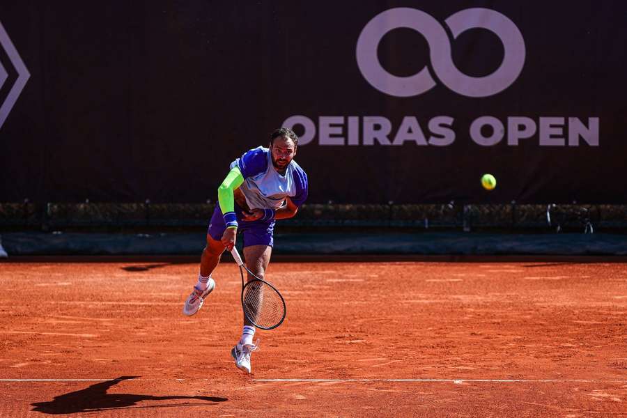 Roman Safiullin na terra batida de Oeiras 