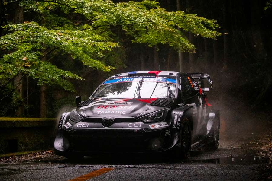 Sebastien Ogier zostaje w Toyocie na przyszły sezon Sebastien Ogier zostaje w Toyocie na przyszły sezon