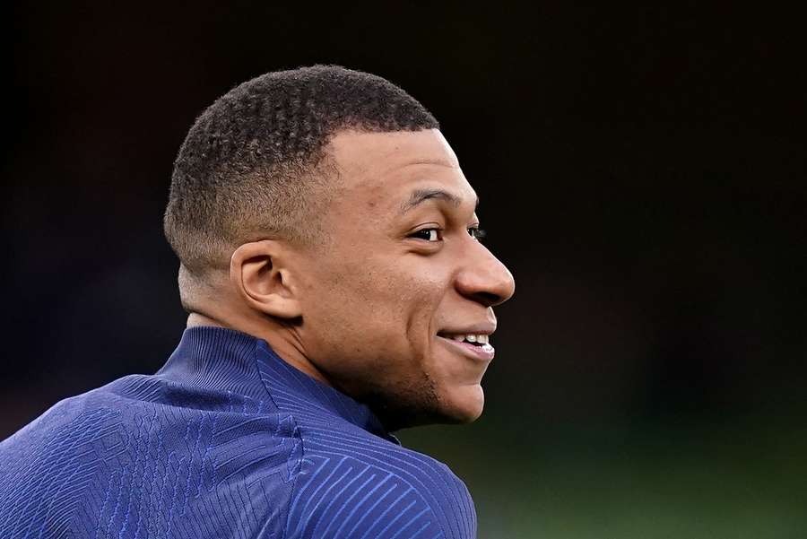 Mbappé in de weet dat er in Madrid ook wel wat geld is