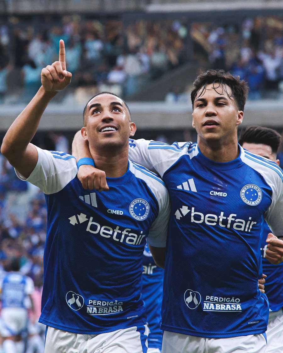 Christian abriu o marcador