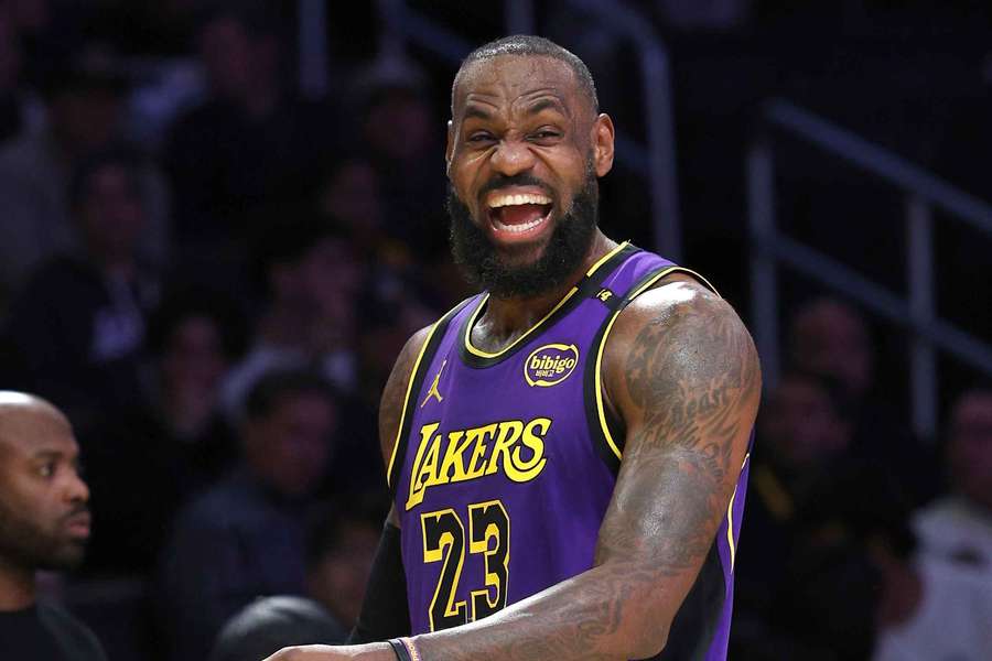 LeBron James ešte nepatrí do starého železa. 