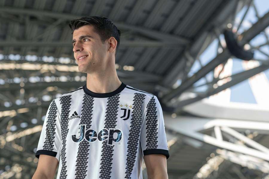 Álvaro Morata com a camisola da Juventus