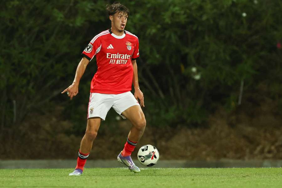 Gil Neves deixou o Benfica Gil Neves deixou o Benfica
