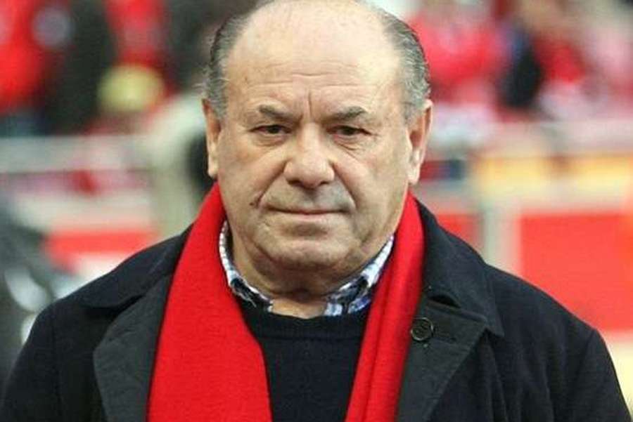 António Simões, antigo internacional português e glória do Benfica António Simões, antigo internacional português e glória do Benfica