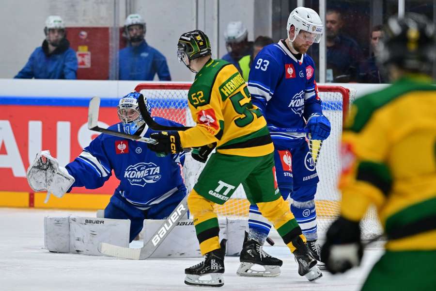 Ilves bylo nad sílu Komety.