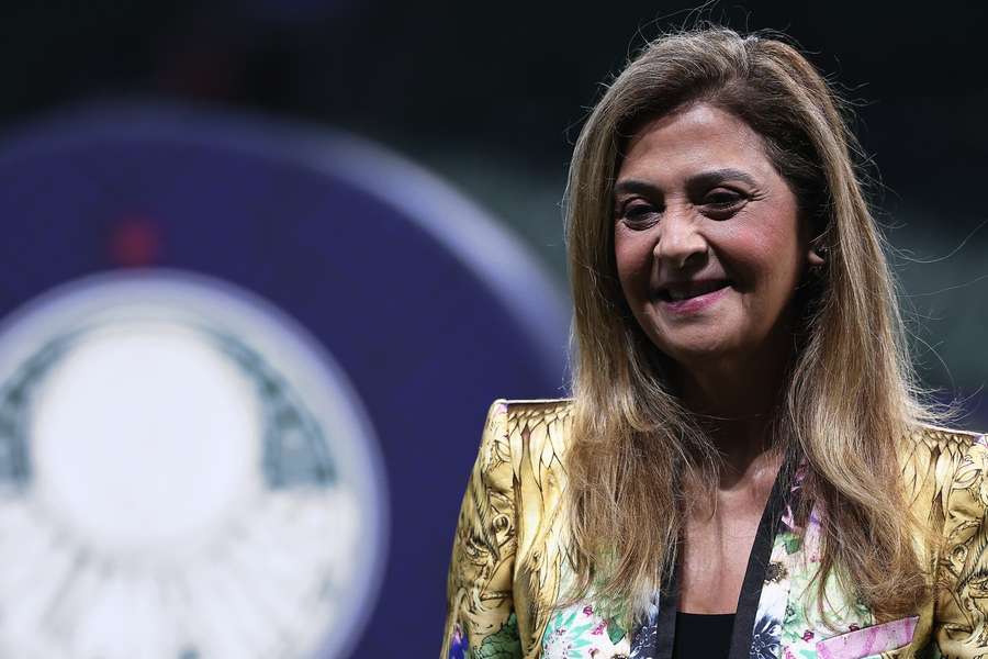 Leila gosta do poder no Verdão