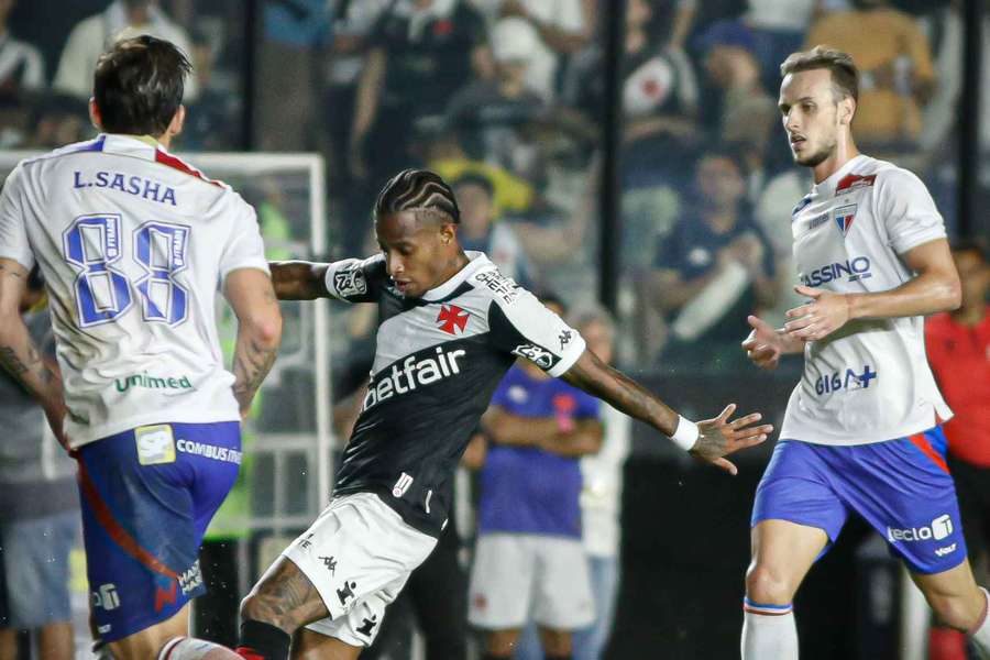 No primeiro turno, o Vasco venceu o Fortaleza por 3 a 0