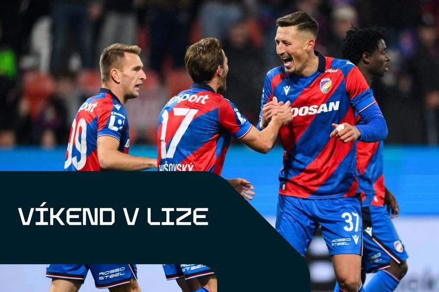 Obránce Dávid Krčík (vpravo s číslem 37) střílí góly i v barvách Viktorie Plzeň.