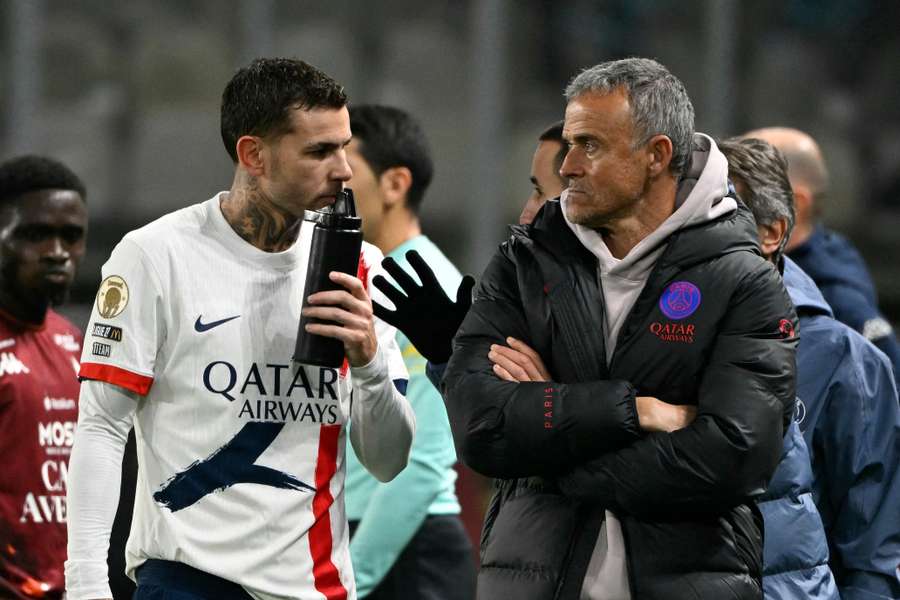 Le PSG s'envole avec Hakimi pour seul grand absent Le PSG s'envole avec Hakimi pour seul grand absent