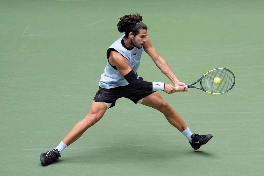 Sigue el tenis en directo en Flashscore Sigue el tenis en directo en Flashscore