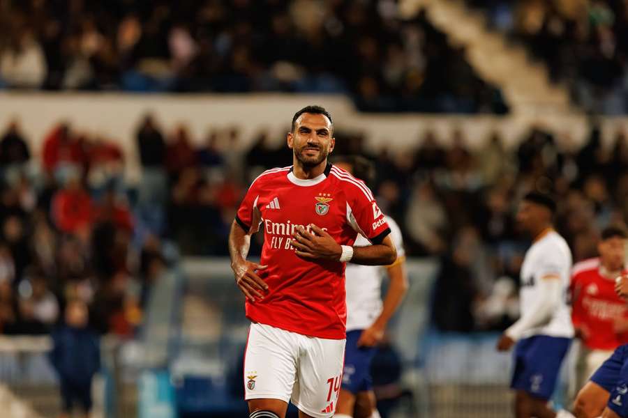 Pavlidis, jogador do Benfica