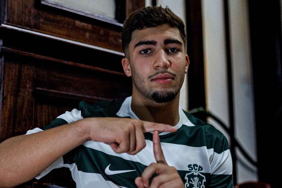 Reforço Moncef Zekri já treina às ordens de Rui Borges Reforço Moncef Zekri já treina às ordens de Rui Borges
