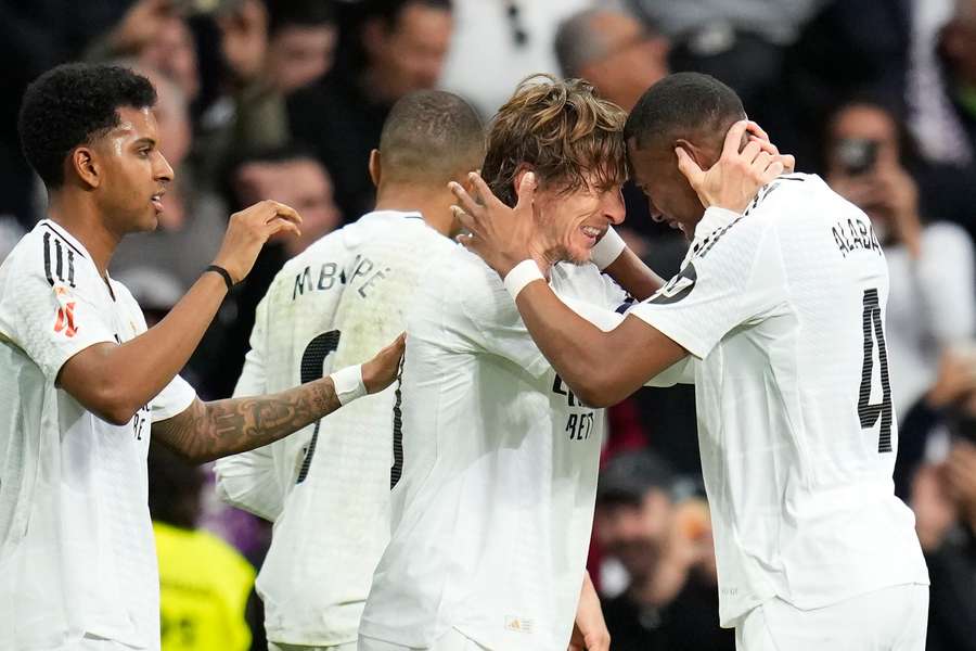 Real Madrid na domácom trávniku zdolal Gironu.