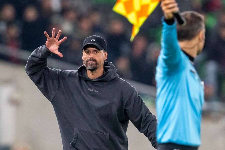 Sandro Wagner ärgert sich Sandro Wagner ärgert sich