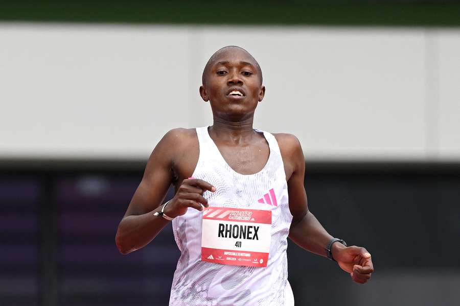 Atleta queniano Rhonex Kipruto