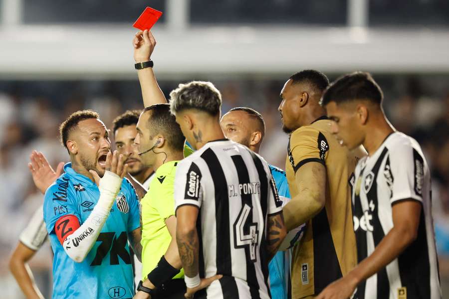 Neymar a fost eliminat