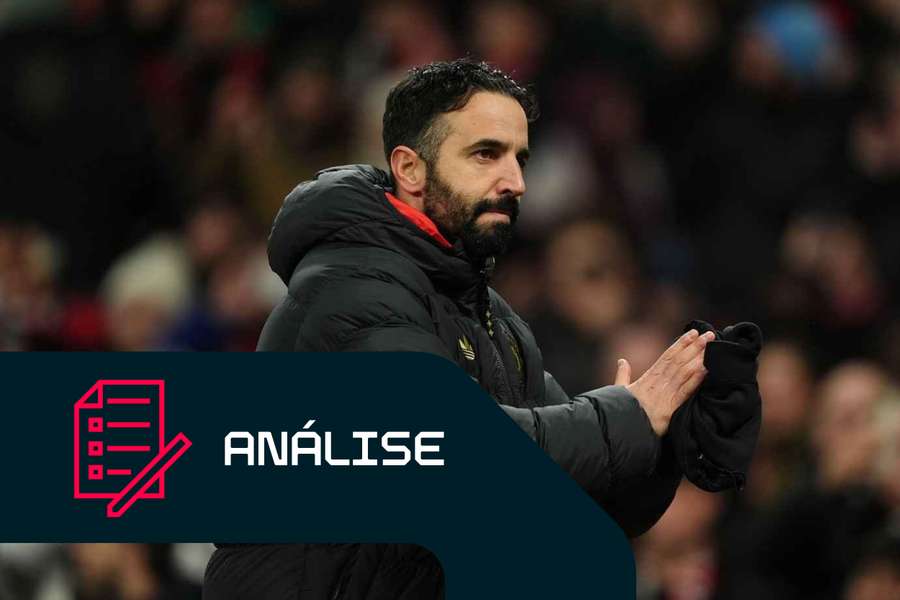 Ruben Amorim no banco do Manchester United